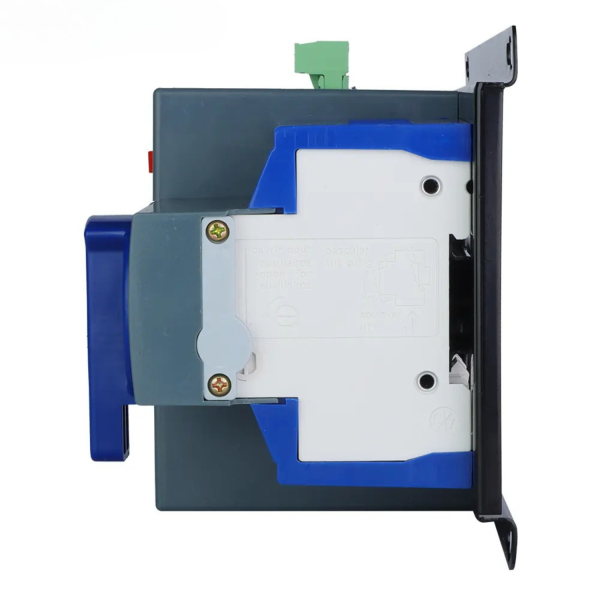 Comutator de transfer automat trifazic 4P retea sau sursa auxiliara ATS clasa – imagine 3 Comutator de transfer automat trifazic 4P retea sau sursa auxiliara ATS clasa CB 220V 63A
